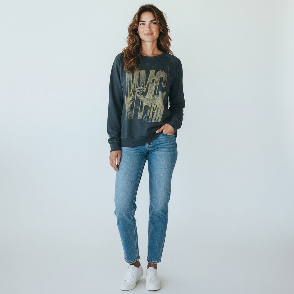 ON FIRE Solid Black Crew Neck Long Sleeve Tee Shirt NYC logo size XL 100% Cotton